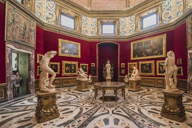 Florence Art Pass: Guided Visits to Accademia, Duomo & Uffizi - Uffizi Gallery: Botticelli rooms, plus learning how to look