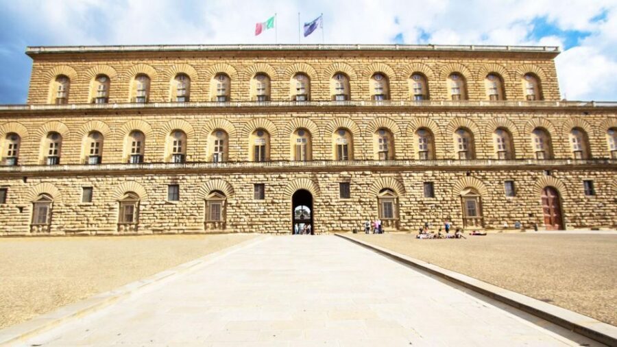 Florence Audioguide - TravelMate app for your smartphone - The Cathedral Area and Medici Chapels: Power in Stone