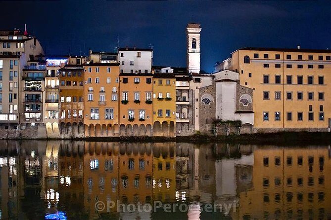 Florence by Night Photo Tour with a Professional Photographer - Choosing Between the 2-Hour Downtown Tour and the 3-Hour View Option