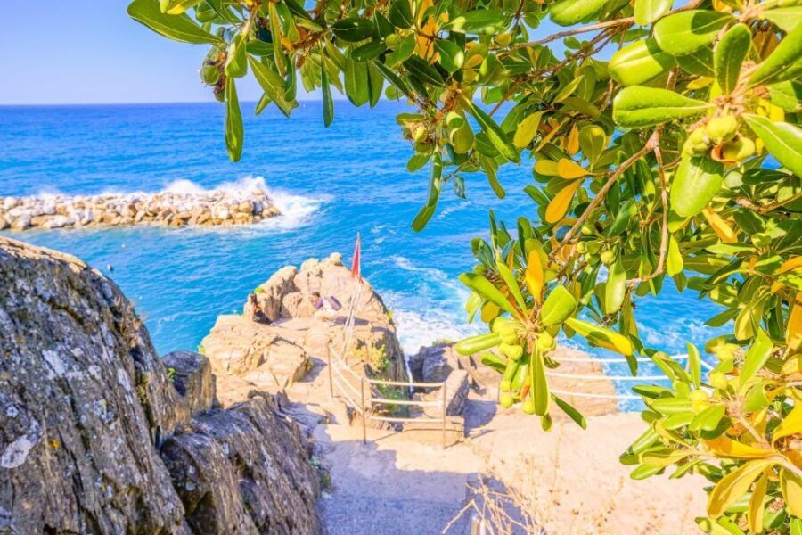 Florence: Cinque Terre Private Day-Trip - What to pack: the small items that save the day