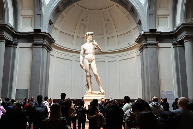 Florence: City Center, Accademia and Uffizi Gallery Tour - Uffizi Gallery: Primavera, Birth of Venus, Annunciation, and More