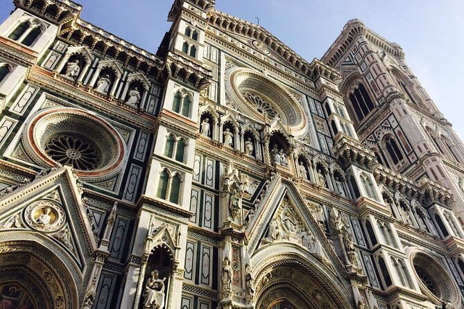 Florence City Center Exclusive Guided Tour w/ Accademia & David - Accademia first: seeing David with the right kind of guidance