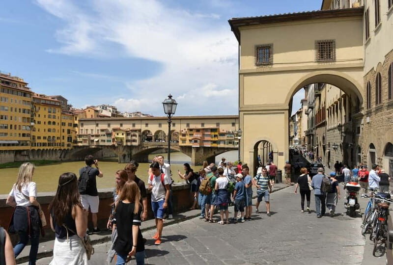 Florence: City Highlights & Historic District Guided Tour - Meeting Point at Cafe Firenze and How to Use the Audio Map