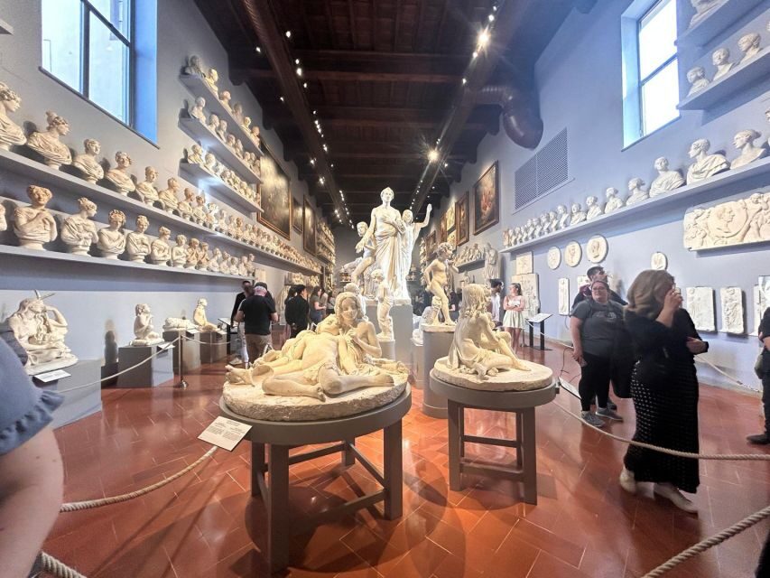 Florence: David's Accademia timed Ticket with Audio APP - Audio Guide Setup With the POP GUIDE App (and Your Own Headset)