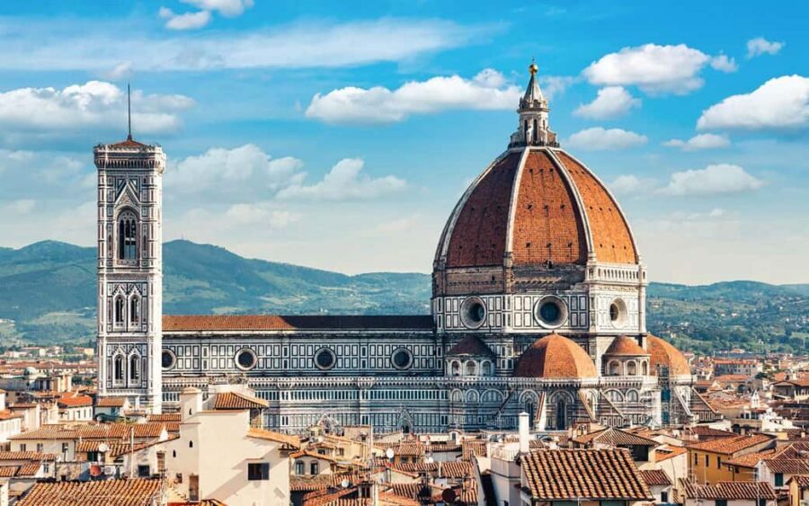 Florence: Duomo Cathedral Express Guided Tour - Meeting at Piazza del Capitolo: how to avoid the start-line headache
