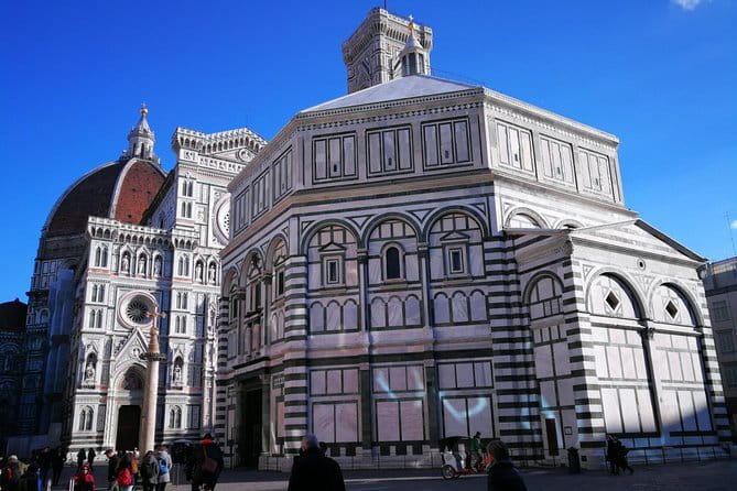 Florence Duomo Complex Guided Tour - Inside Santa Maria del Fiore: marble, façade details, and Brunelleschi’s dome