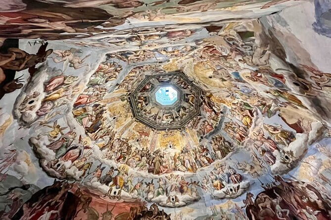 Florence Duomo Skip the Line Exclusive Guided Tour - Photography from the top: when it’s worth the effort