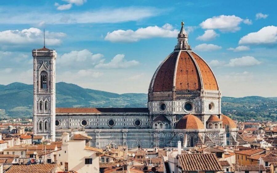 Florence Duomo Tour with Skip-the-Line Ticket to the Dome - Duomo complex highlights: Baptistery doors, Giotto’s Bell Tower, and Loggia del Bigallo