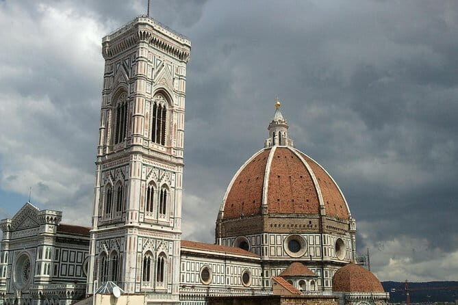 Florence: Duomo with Access to the Cupola Guided tour - Starting at Piazza del Duomo: the part that can make or break timing