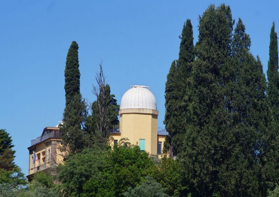 Florence E-Bike tour: Piazzale Michelangelo, Hills & Gelato - Climbing to Piazzale Michelangelo: where the hills turn into payoff