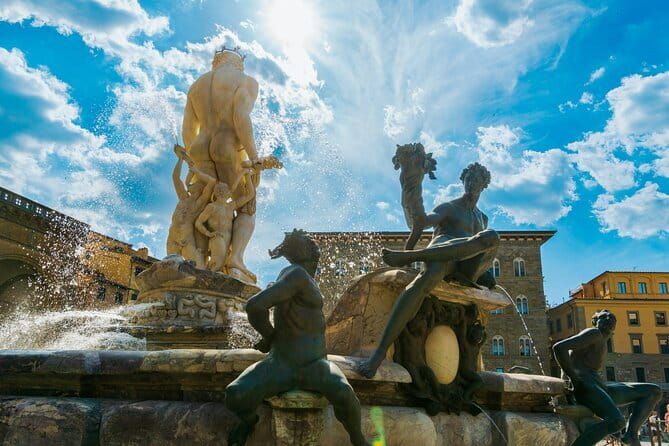 Florence - Express Uffizi Gallery and Leonardo da Vinci Museum - Piazza della Signoria first: the Neptune statue sets your Florence mood