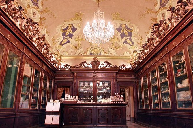 Florence Fashion Tour: Gucci, Ferragamo & the Officina Profumo - Officina Profumo: old pharmacy, modern fragrance, Santa Maria Novella