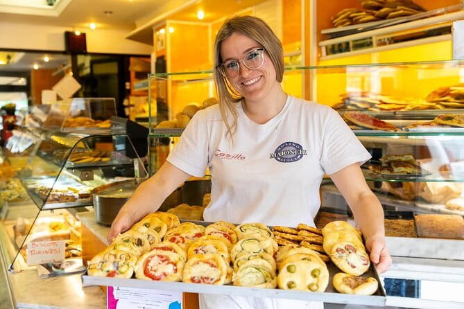 Florence Food Tour of 10+ Authentic Tastings with Cheeses & Wines - The Florence Specialty Stops: Coccoli, Lampredotto, and Tuscan “Comfort”