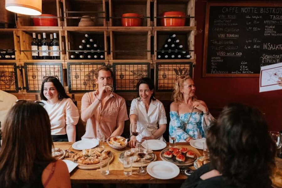 Florence: Food & Wine Tour in Oltrarno Neighborhood - Stop-by-Stop: From Chianti at a Corner Bar to Gelato Finale