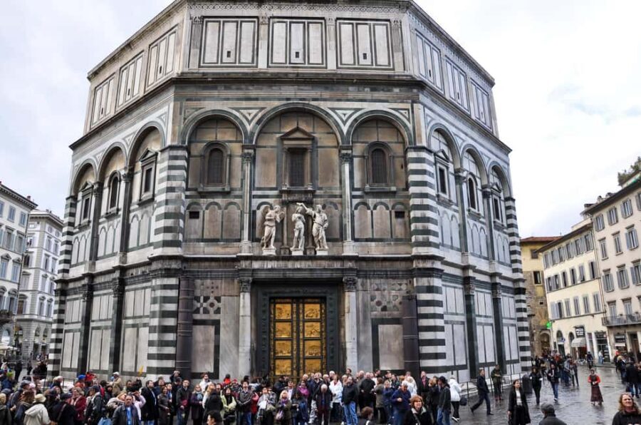 Florence: (French) Walking Tour with a licensed guide - Key highlights you’ll actually feel on the ground