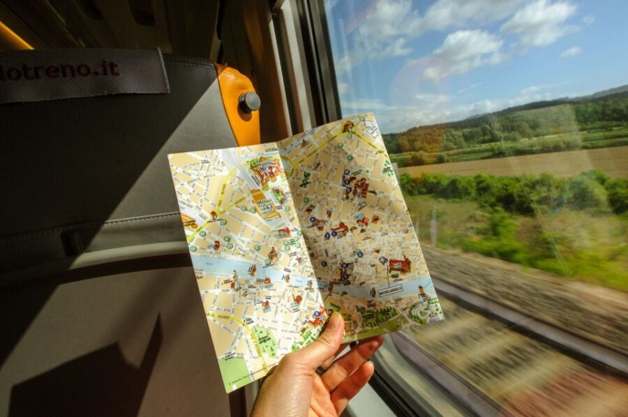 Florence: Full-Day Trip by High-Speed Train from Rome - Piazza della Repubblica and Piazza della Signoria: where the city performs