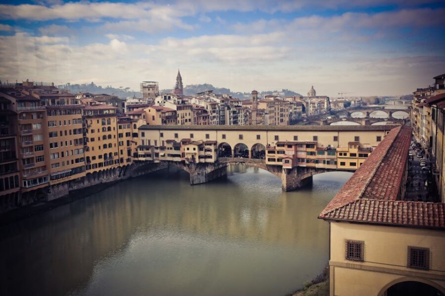 Florence: Full-Day Trip by High-Speed Train from Rome - First stop in Florence: getting oriented in Piazza del Duomo
