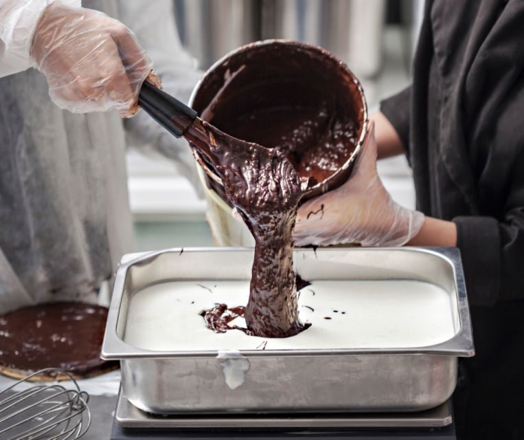 Florence: Gelato Making Class - Florence Gelato Class at a Family Academy: What You’re Really Paying For