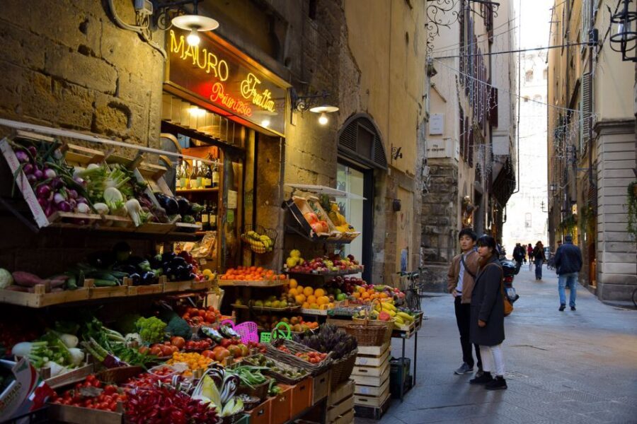 Florence: Guided Food and Wine Walking Tour - Florence Cathedral Views and Snack Stops in One 1.5-Hour Walk