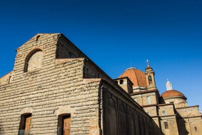 Florence Guided Walking Tour & Uffizi Ticket with direct access - Piazza della Signoria, Palazzo Vecchio, and Ponte Vecchio by foot
