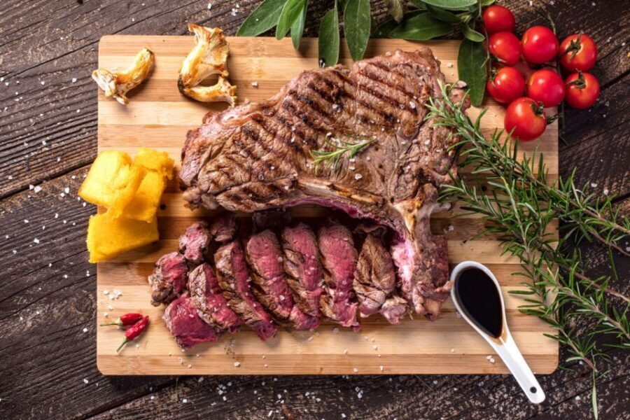 Florence: Guided Walking Tour with Fiorentina Steak Dinner - Starting at Eataly Tourist Point and Walking the Old Center