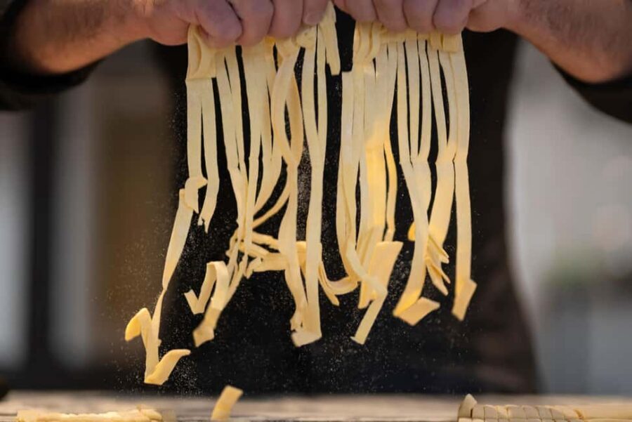 Florence: Highlights Cooking Class with Italian Pastas - AM Class in Florence: Ravioli, Fettuccine, Gnocchi, Ragù, and Panna Cotta