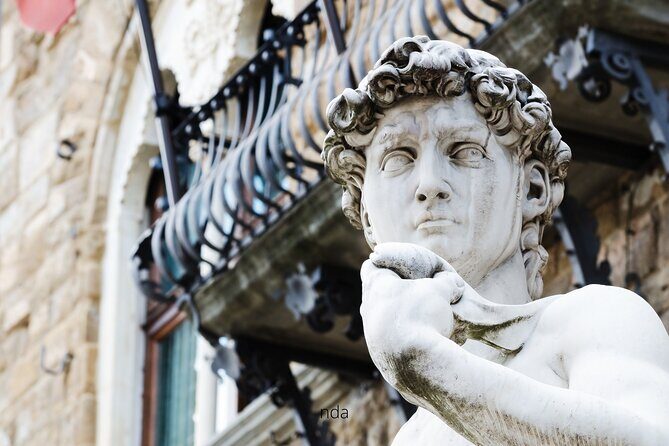 Florence Highlights Self guided scavenger hunt and Walking Tour - The App Route: 10 Florence Attractions, 10 Location Riddles