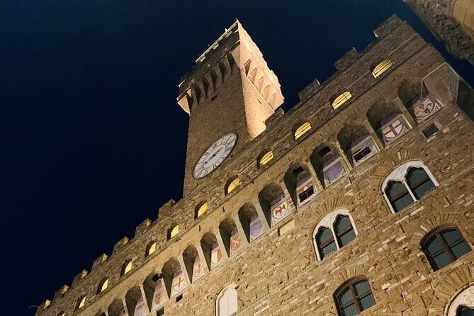 Florence Highlights Walking Tour By Night with Expert Guide - A 5:00 pm walk that feels like Florence, not a line