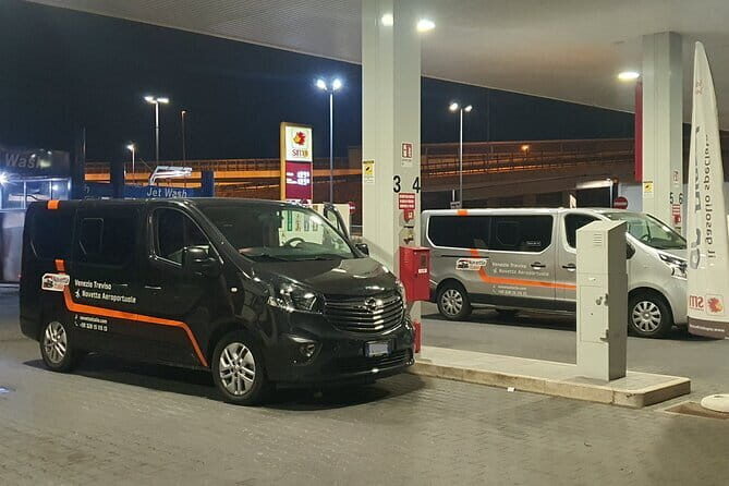 Florence hotels to Florence Airport (FLR) - Departure Private Transfer - Why This FLR Departure Transfer Feels Like the Smart Choice