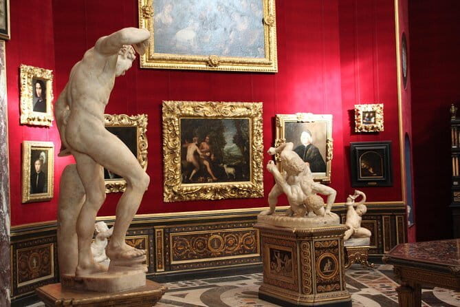 Florence in a day - Private Tour - Accademia after Uffizi: Michelangelo’s David and the Prisoners in focus