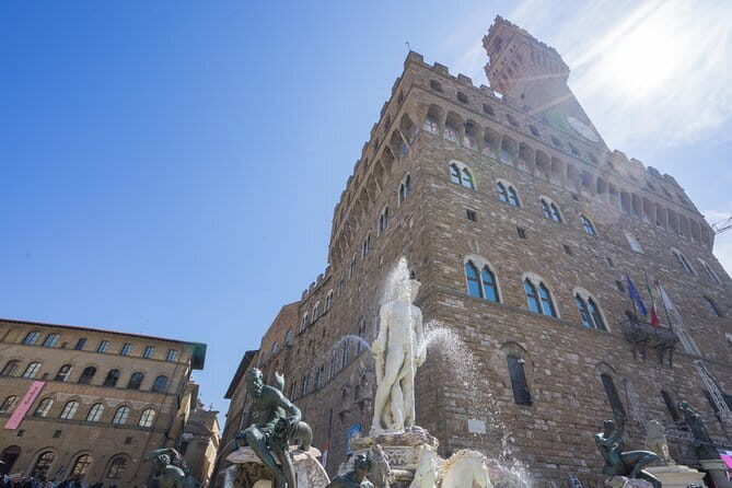 Florence in a day - Private Tour - Piazza della Signoria: the civic heart, with a guide to give it meaning