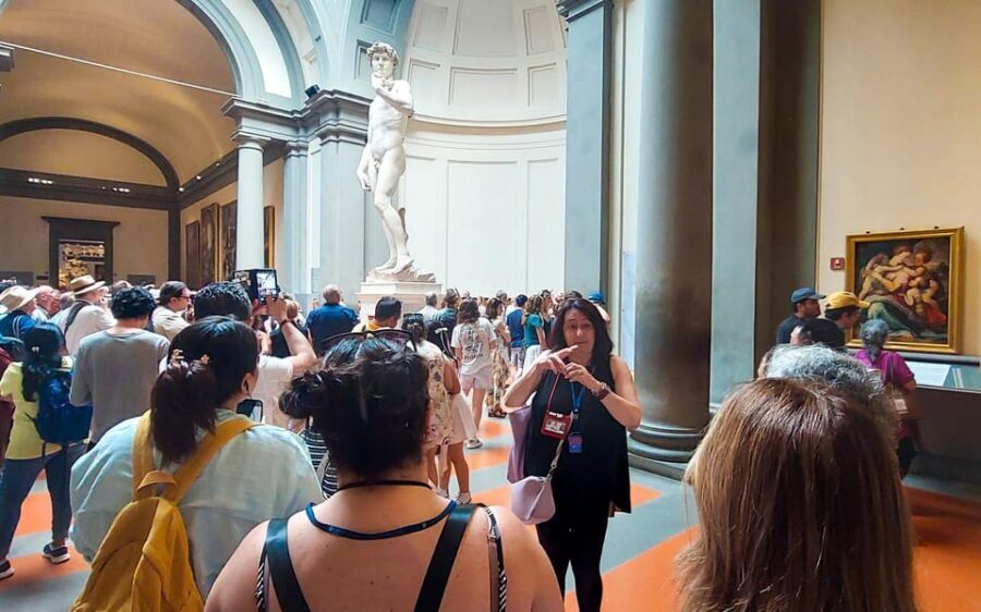 Florence in one Day: Walking Tour with Uffizi and Accademia - Where the morning starts: Santa Maria Novella area, Tourismotion sign