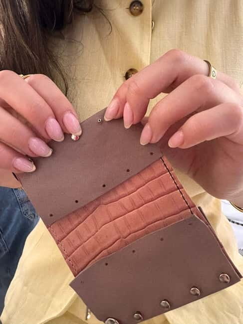 Florence: Leather Wallet-Making Workshop with Coffee - Build time: small group attention while you create your souvenir