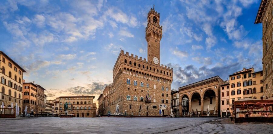 Florence: Michelangelo’s David & A Sip Through a Wine Window - The Wine Window Moment: Buchette del Vino in Real Life