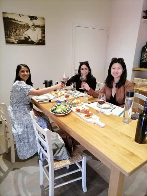 Florence: Montalcino, Montepulciano & Val d Orcia with lunch - Practical tips so your day runs smoothly