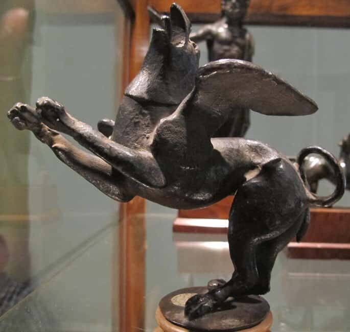 Florence: National Archeological Museum of Florence - Languages and guide style: when explanations click
