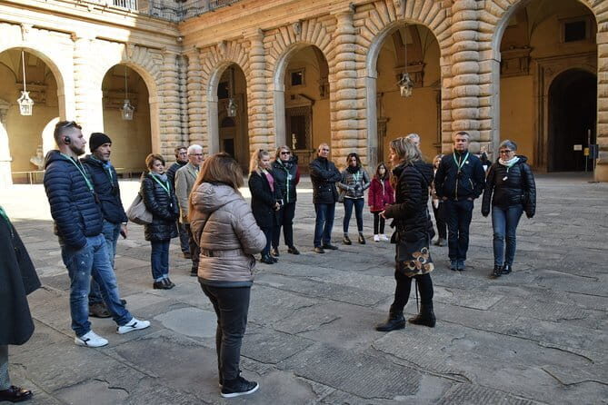 Florence Original Experience with a Native Guide - Piazza della Signoria: statues, the Old Palace, and how to make the square readable