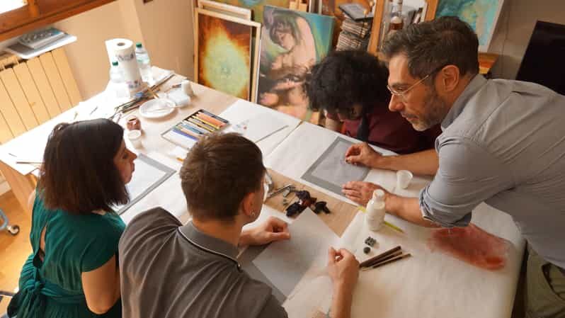 Florence: Painting experience, create your Florentine Lily! - What happens in those 3 hours: carve, dust, connect, gild, paint