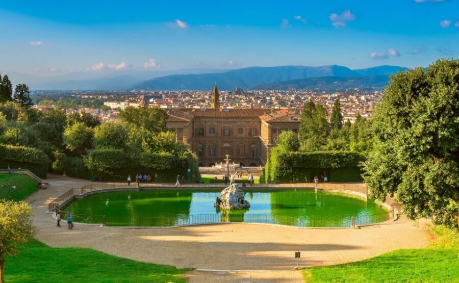 Florence: Palatina Gallery & Pitti Palace Guided Tour - Meeting your guide fast: getting bearings in 90 minutes