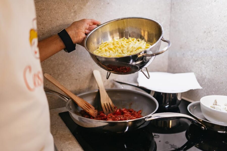 Florence: Pasta and Tiramisu Cooking Class with Local Host - The 3-Hour Flow: Aperitivo, Two Pasta Shapes, Tiramisu