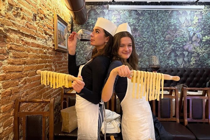 Florence: Pasta Cooking Class with Tiramisu & Gift Apron - Key highlights to know before you go