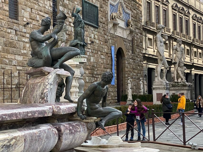 Florence: Piazza della Signoria Children's Walking Tour - Why Piazza della Signoria Works So Well for Kids