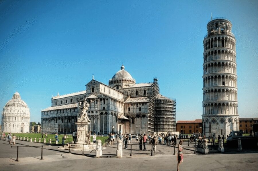 Florence: Pisa and Lucca Private Day Trip - Lucca for 3 hours: walls, church, and walkable charm