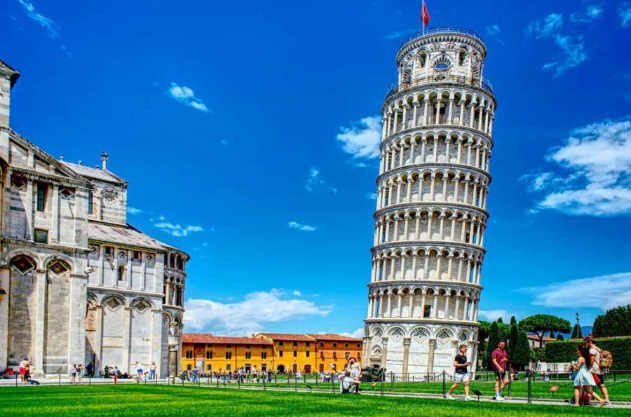Florence: Pisa - Lucca Private Full Day Tour - The short van ride to Lucca: changing gears fast