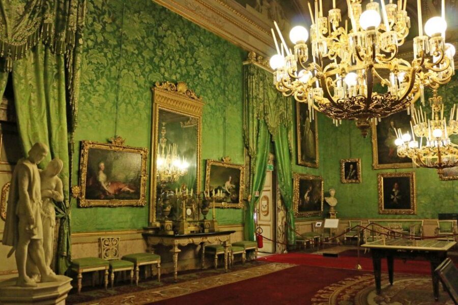 Florence: Pitti Palace Small Group Tour - Who This Tour Suits Best in Florence