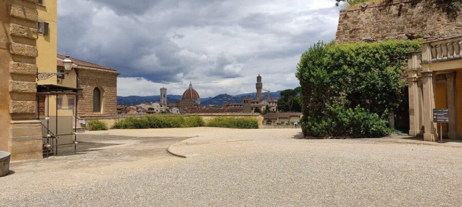 Florence: Pitti Palace Small Group Tour - Meeting Point at Via De’ Castellani: Find It Fast, Start Calm