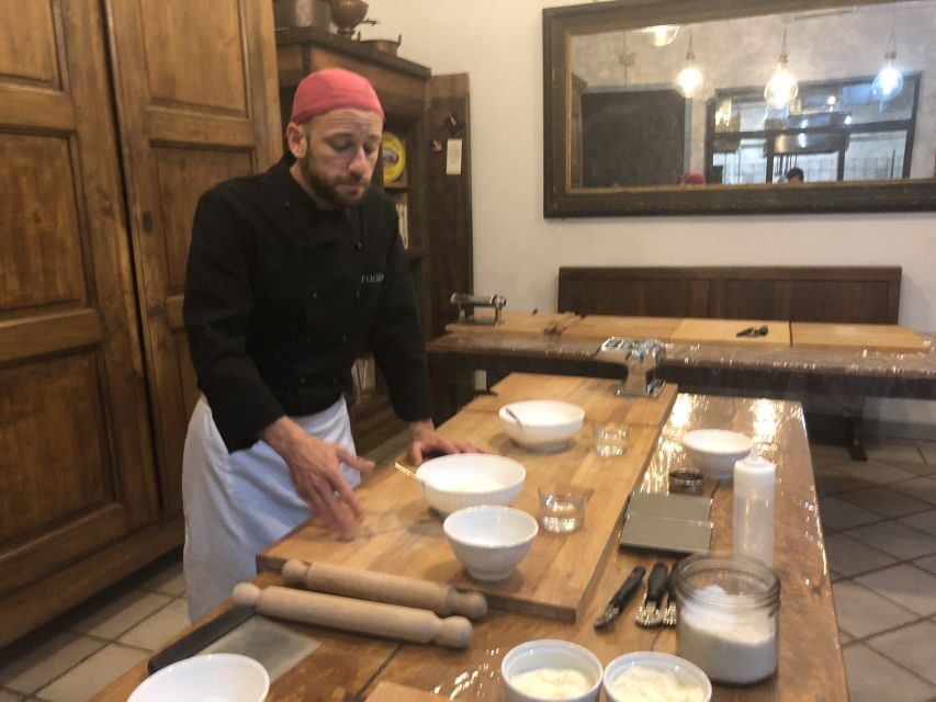 Florence: Pizza and Gelato Family-Friendly Cooking Class - Oltrarno: the Florence neighborhood that feels like a workshop