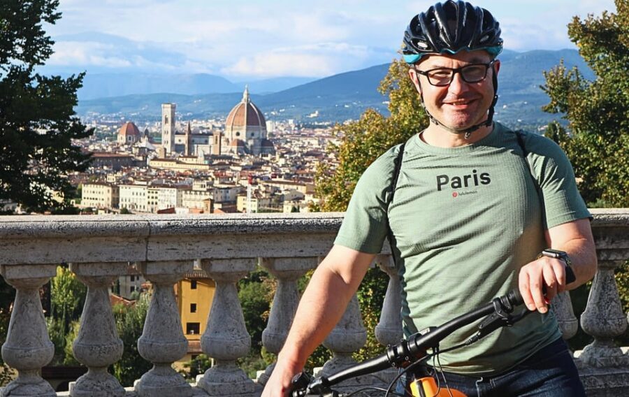 Florence Premium E-Bike Tour + Photo Shoot and Tastings - San Niccolò: a calmer photo stop before the riverfront icons