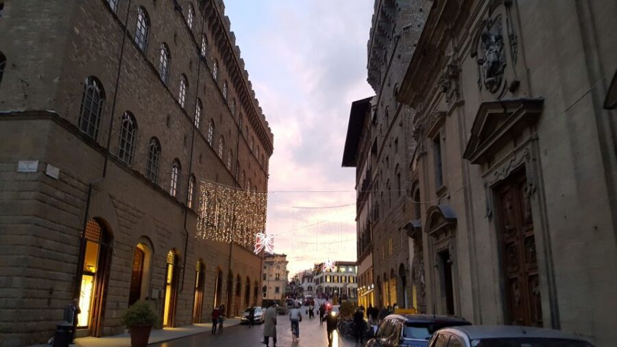 Florence: Private 4-Hour Walking Tour with Eugenia Gasheeva - The Medici Angle at Palazzo Medici