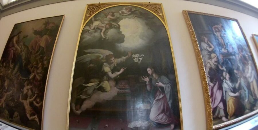 Florence: Private Accademia Gallery Tour - Lorenzo Monaco, Giotto, and the sparkle of gold leaf